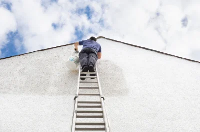 Peinture extérieure à Loué — façades et ravalement